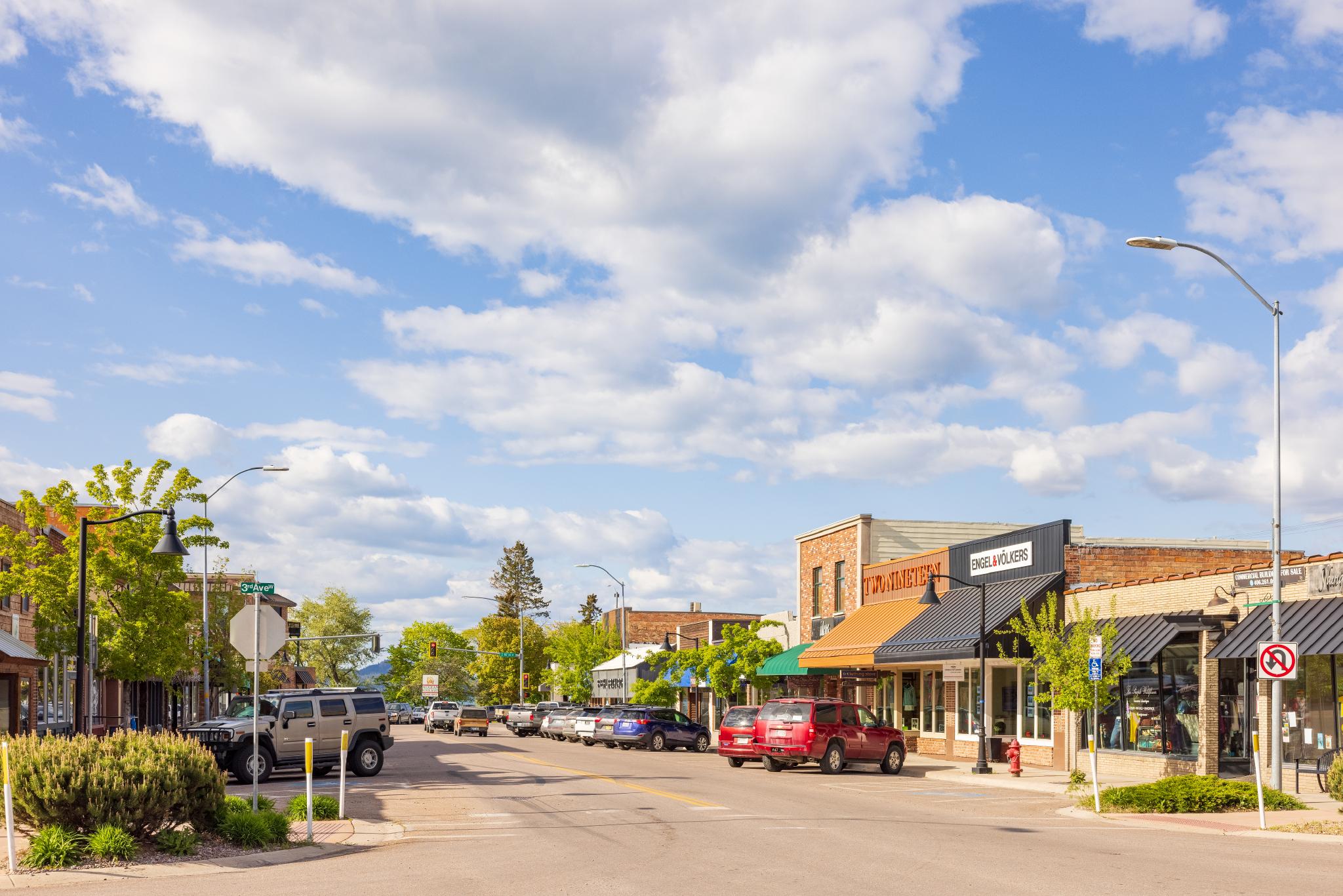 DOWNTOWN POLSON